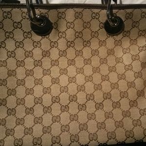Gucci Messenger Bag
